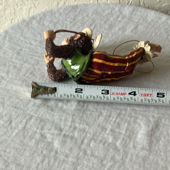 Unbranded: Chimpanzee Circus Monkey Ornament- “Not my circus, not my monkey” - Picture 11 of 12